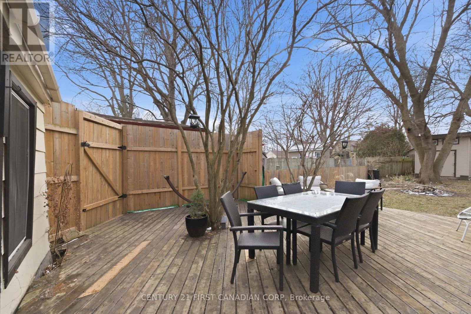 649 Central Avenue, London East, Ontario  N5W 3P7 - Photo 32 - X12903570