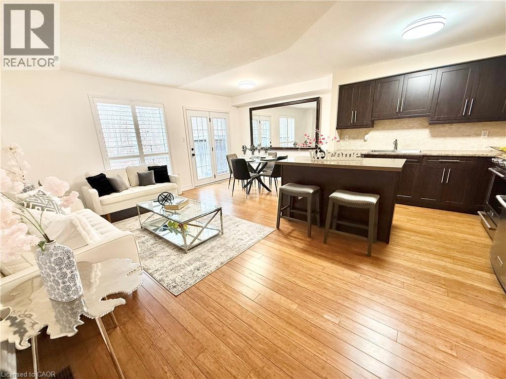 5530 Glen Erin Drive Unit# 28, Mississauga, Ontario  L5M 6E8 - Photo 3 - 40811539