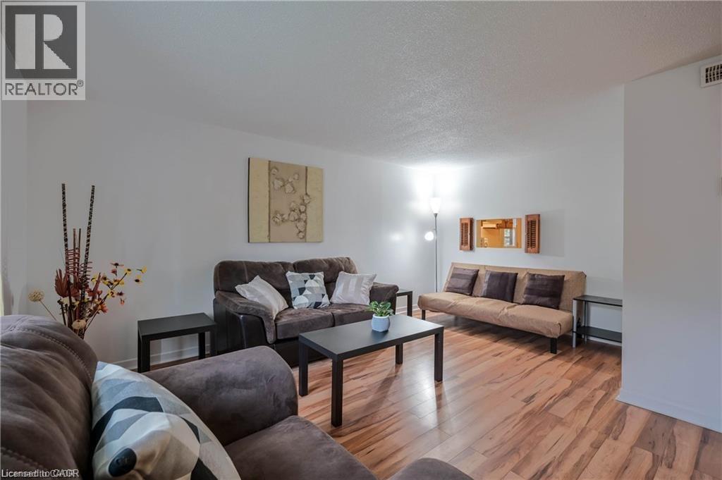 169 Elm Ridge Drive Unit# 25, Kitchener, Ontario  N2N 1L7 - Photo 4 - 40808909