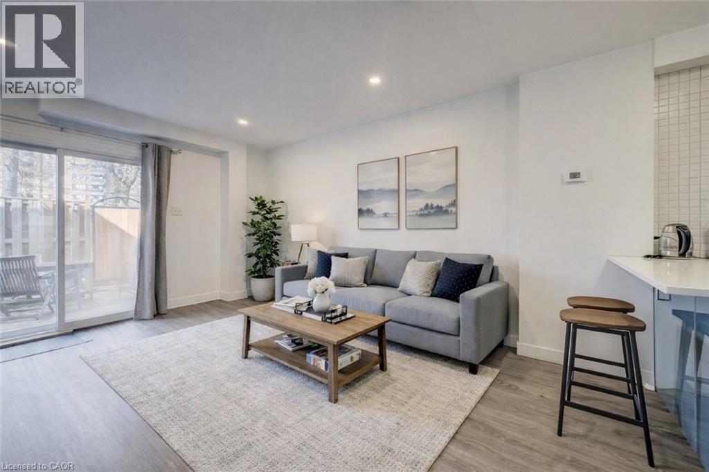 174 Westcourt Place, Waterloo, Ontario  N2L 2R7 - Photo 8 - 40810183