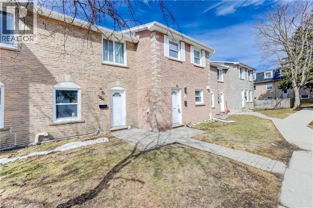 174 Westcourt Place, Waterloo, Ontario  N2L 2R7 - Photo 3 - 40810183