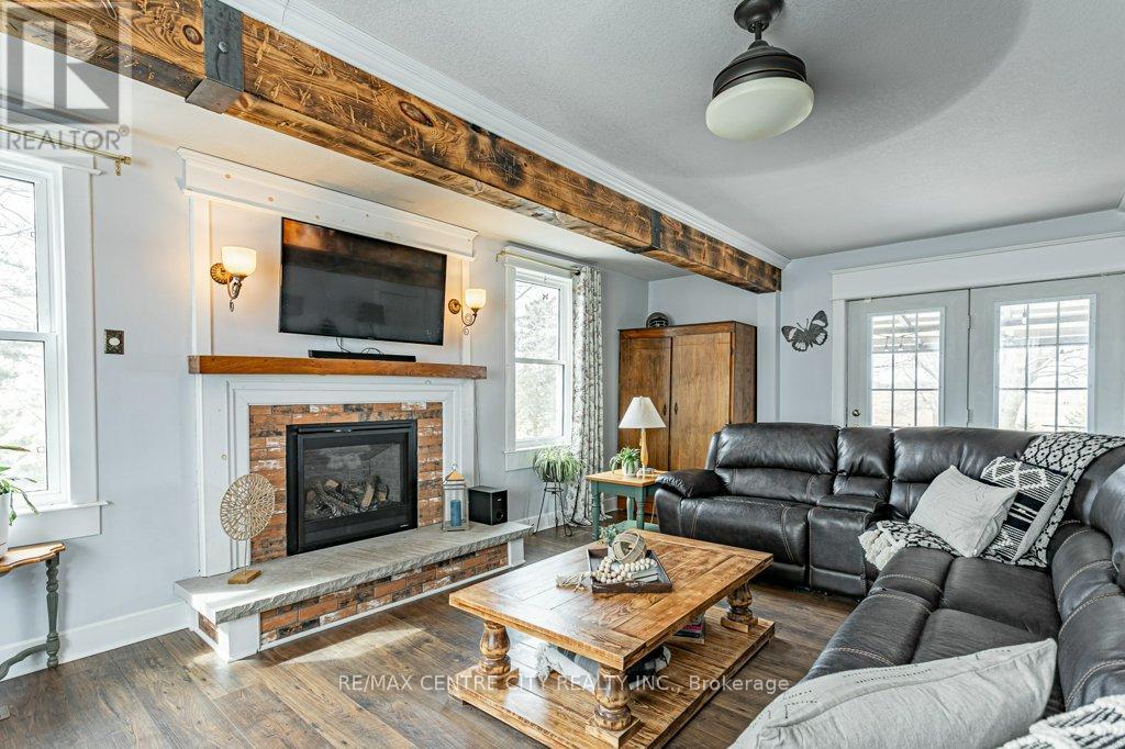 26588 Carroll Line, West Elgin, Ontario  N0L 2P0 - Photo 15 - X12918028