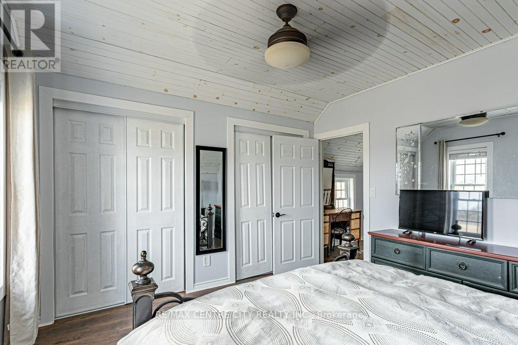 26588 Carroll Line, West Elgin, Ontario  N0L 2P0 - Photo 21 - X12918028