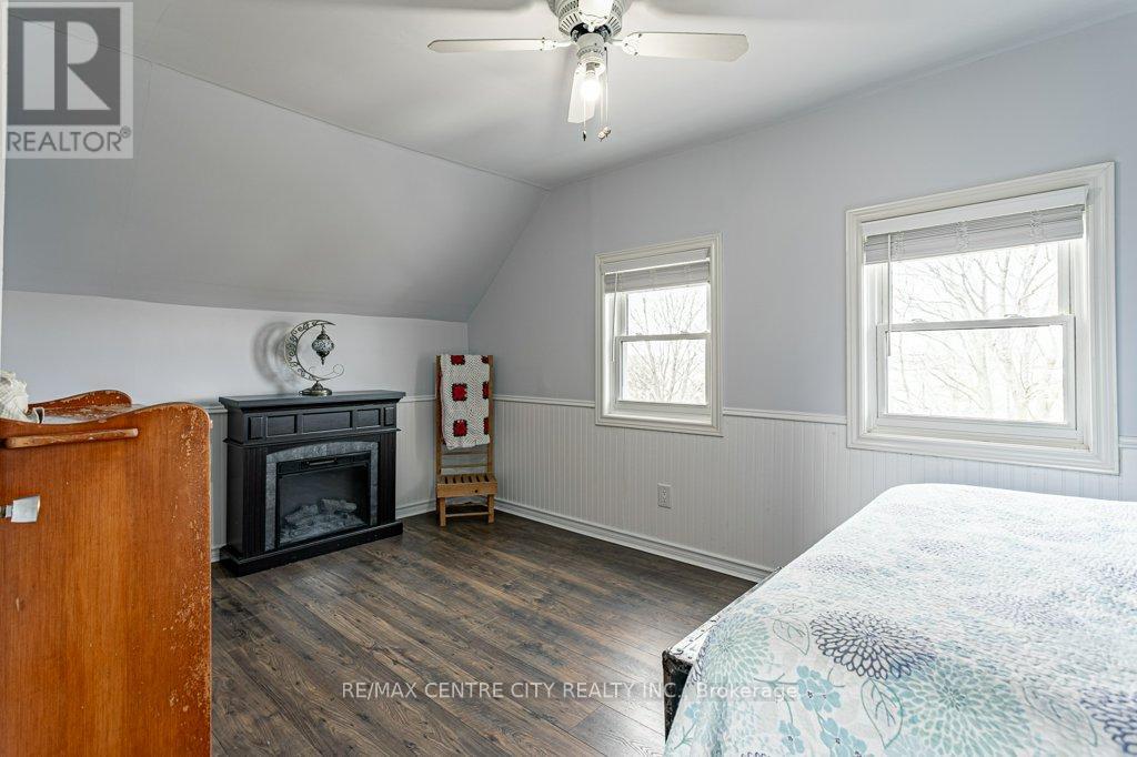 26588 Carroll Line, West Elgin, Ontario  N0L 2P0 - Photo 25 - X12918028