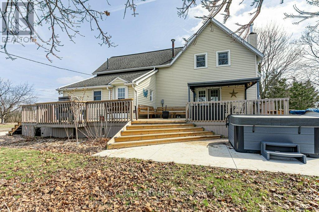 26588 Carroll Line, West Elgin, Ontario  N0L 2P0 - Photo 34 - X12918028