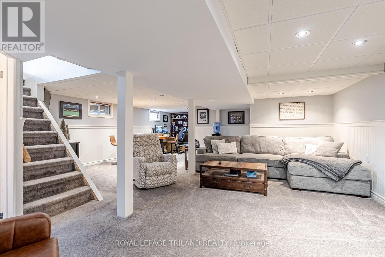 231 Thames Crescent, Thames Centre, Ontario  N0L 1G0 - Photo 31 - X12918048