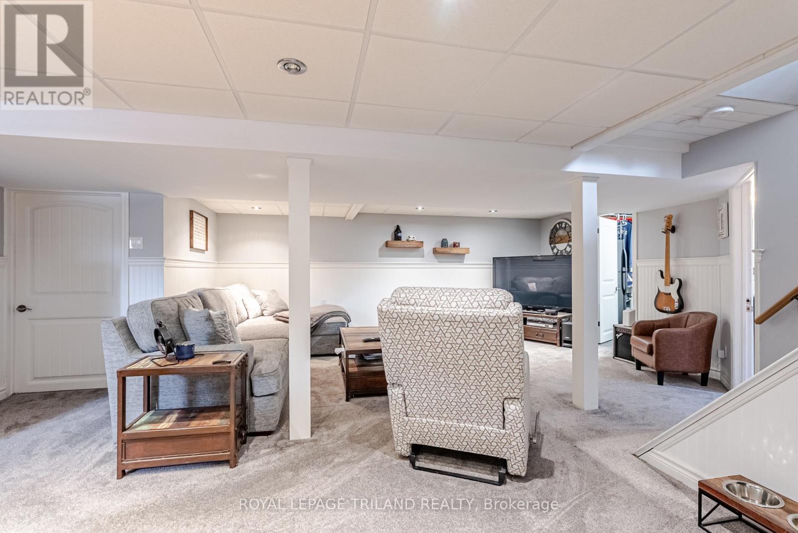 231 Thames Crescent, Thames Centre, Ontario  N0L 1G0 - Photo 32 - X12918048