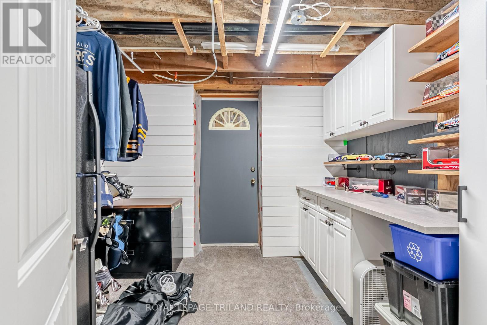 231 Thames Crescent, Thames Centre (Dorchester), Ontario  N0L 1G0 - Photo 39 - X12918048