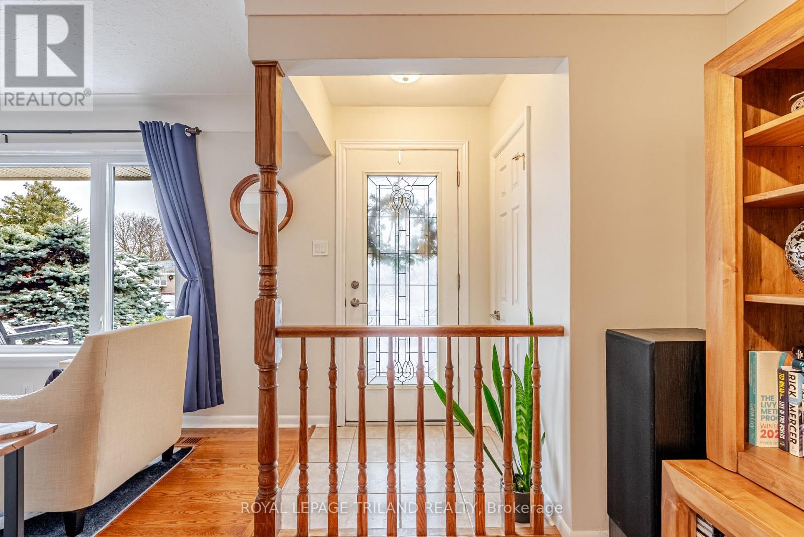 231 Thames Crescent, Thames Centre, Ontario  N0L 1G0 - Photo 7 - X12918048