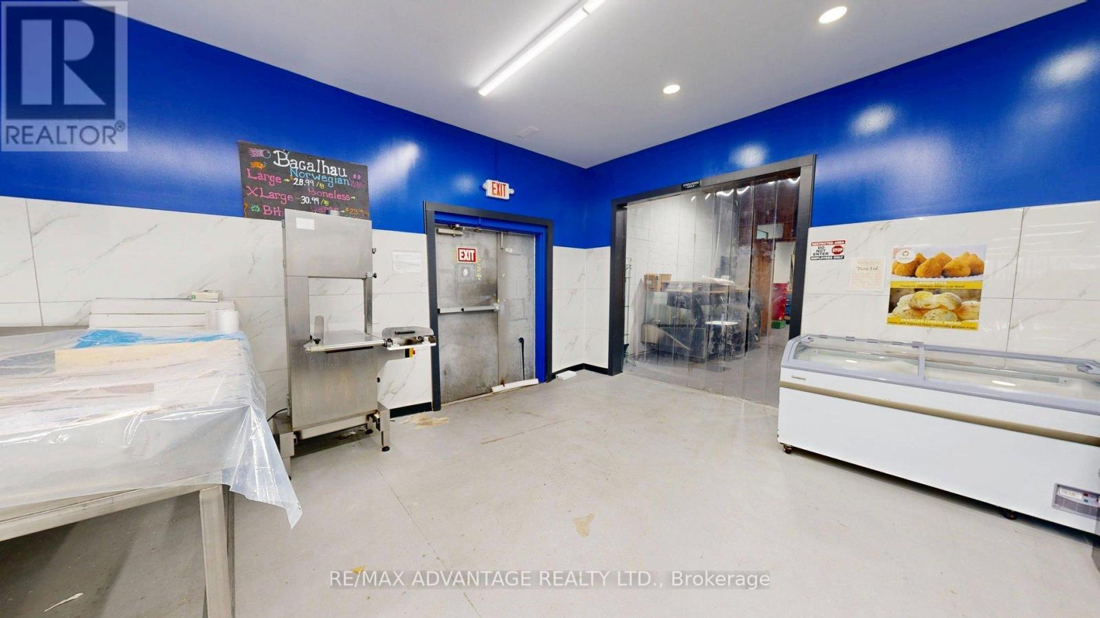 1 - 430 First Street N, London East, Ontario  N5W 4N1 - Photo 33 - X12918118