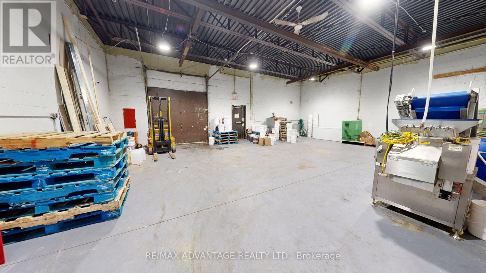 1 - 430 First Street N, London East, Ontario  N5W 4N1 - Photo 39 - X12918118