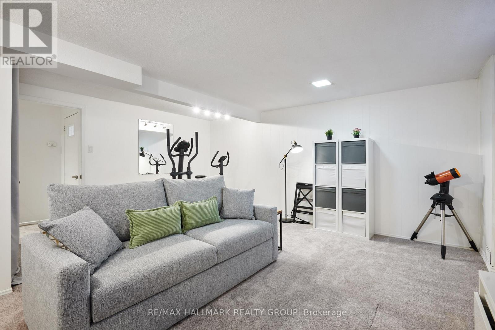 31 - 2019 Stonehenge Crescent, Ottawa, Ontario K1B 4N7 - Photo 26 - X12918080