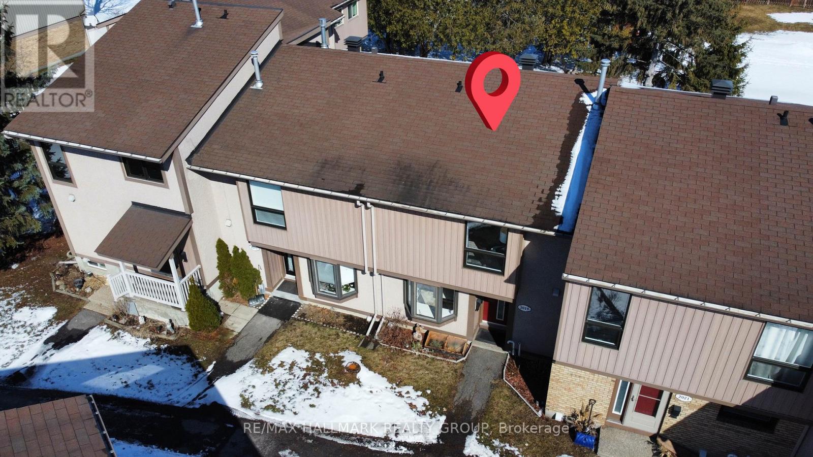 31 - 2019 Stonehenge Crescent, Ottawa, Ontario K1B 4N7 - Photo 30 - X12918080