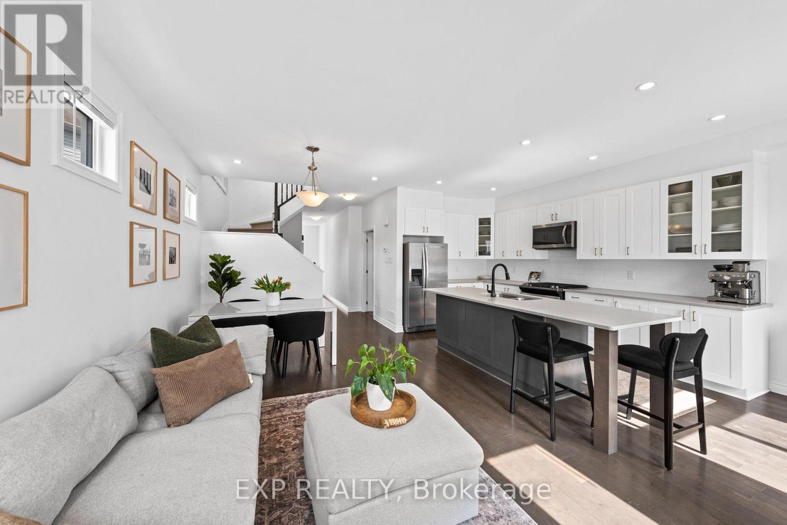 213 Belleek Lane, Ottawa, Ontario  K2J 6G2 - Photo 8 - X12918094