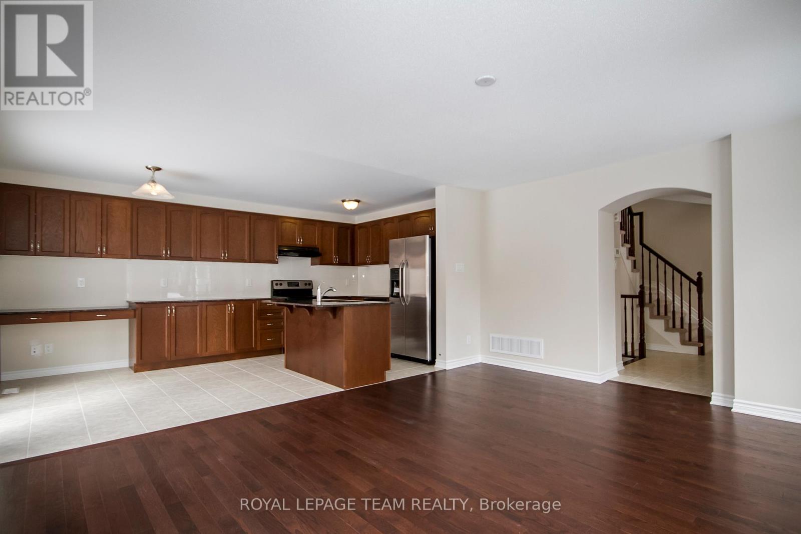 121 Santolina Street, Ottawa, Ontario  K2S 0W8 - Photo 22 - X12918146