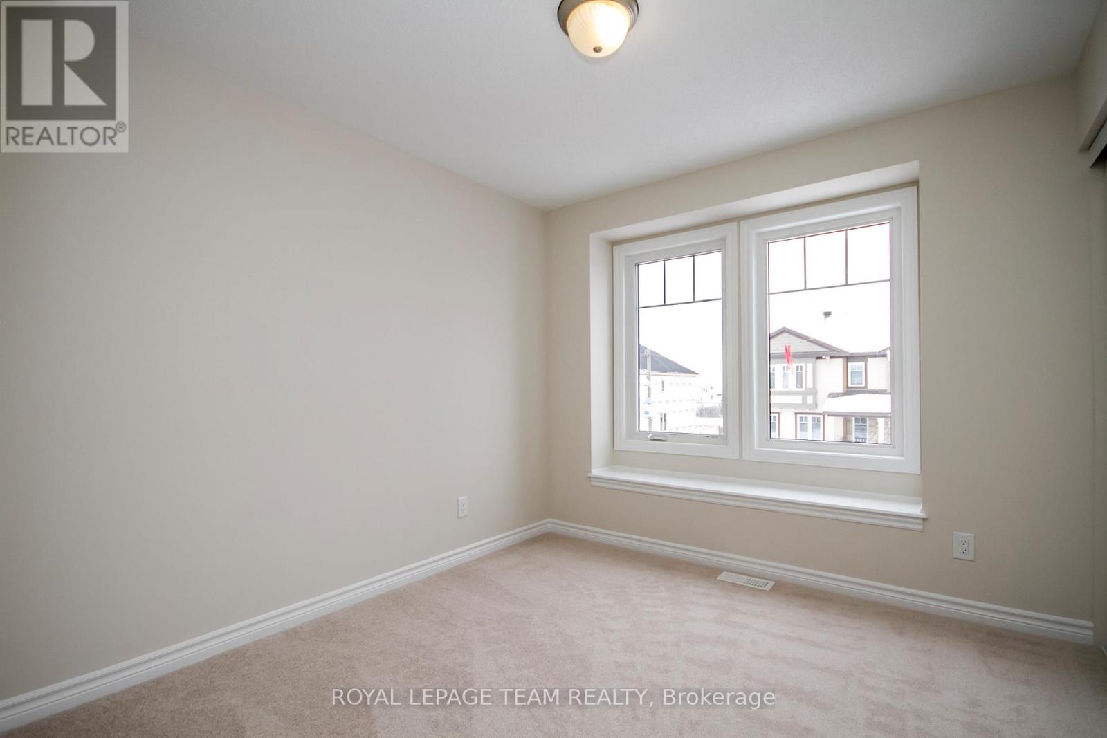 121 Santolina Street, Ottawa, Ontario  K2S 0W8 - Photo 32 - X12918146