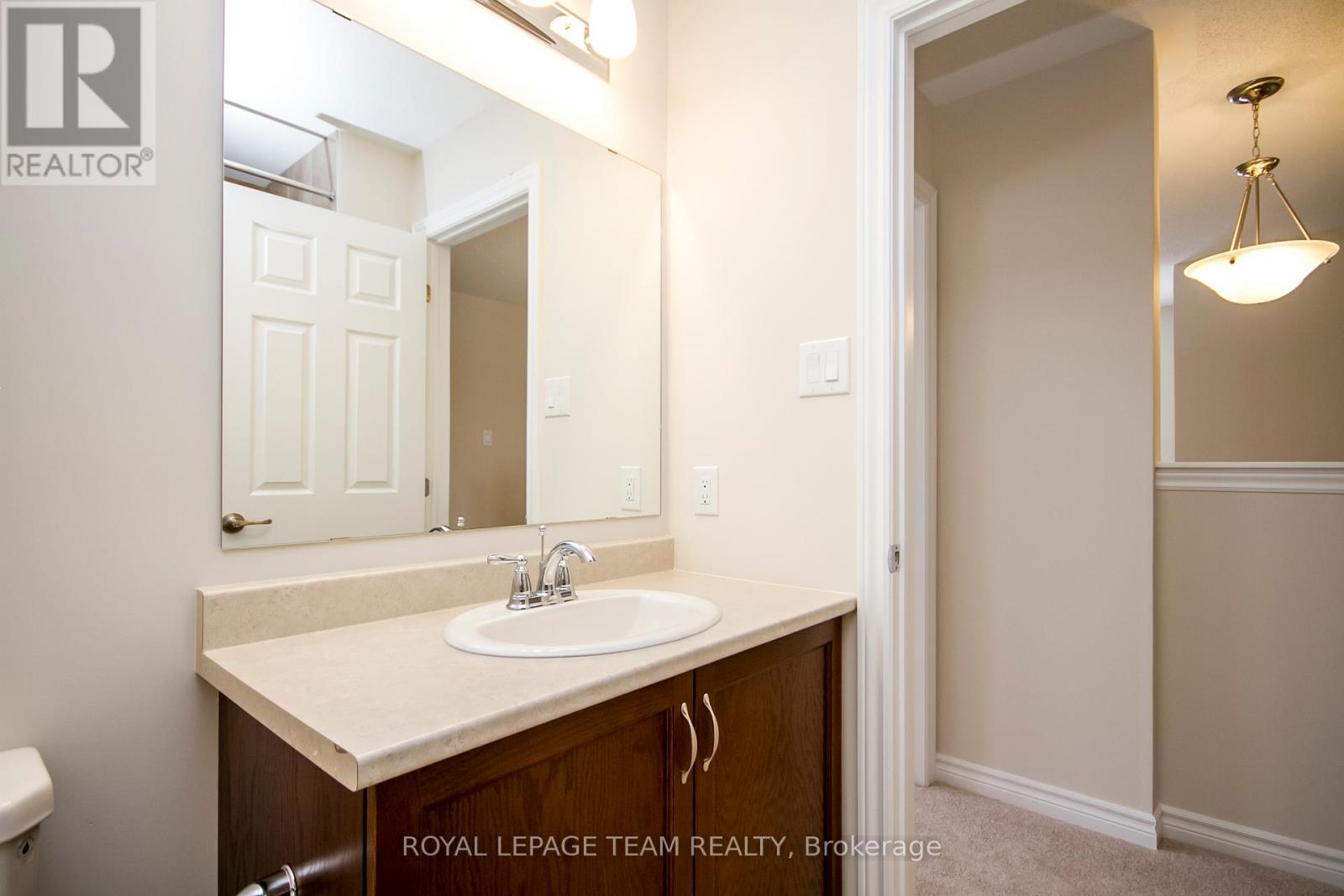 121 Santolina Street, Ottawa, Ontario  K2S 0W8 - Photo 39 - X12918146