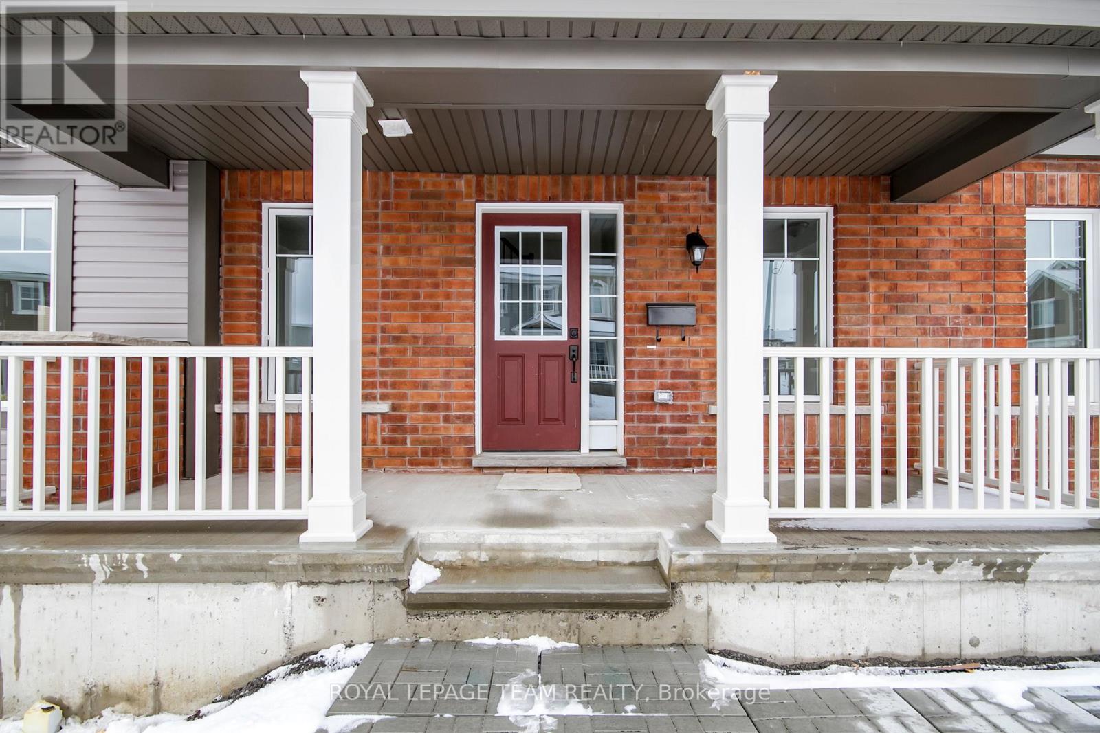 121 Santolina Street, Ottawa, Ontario  K2S 0W8 - Photo 4 - X12918146