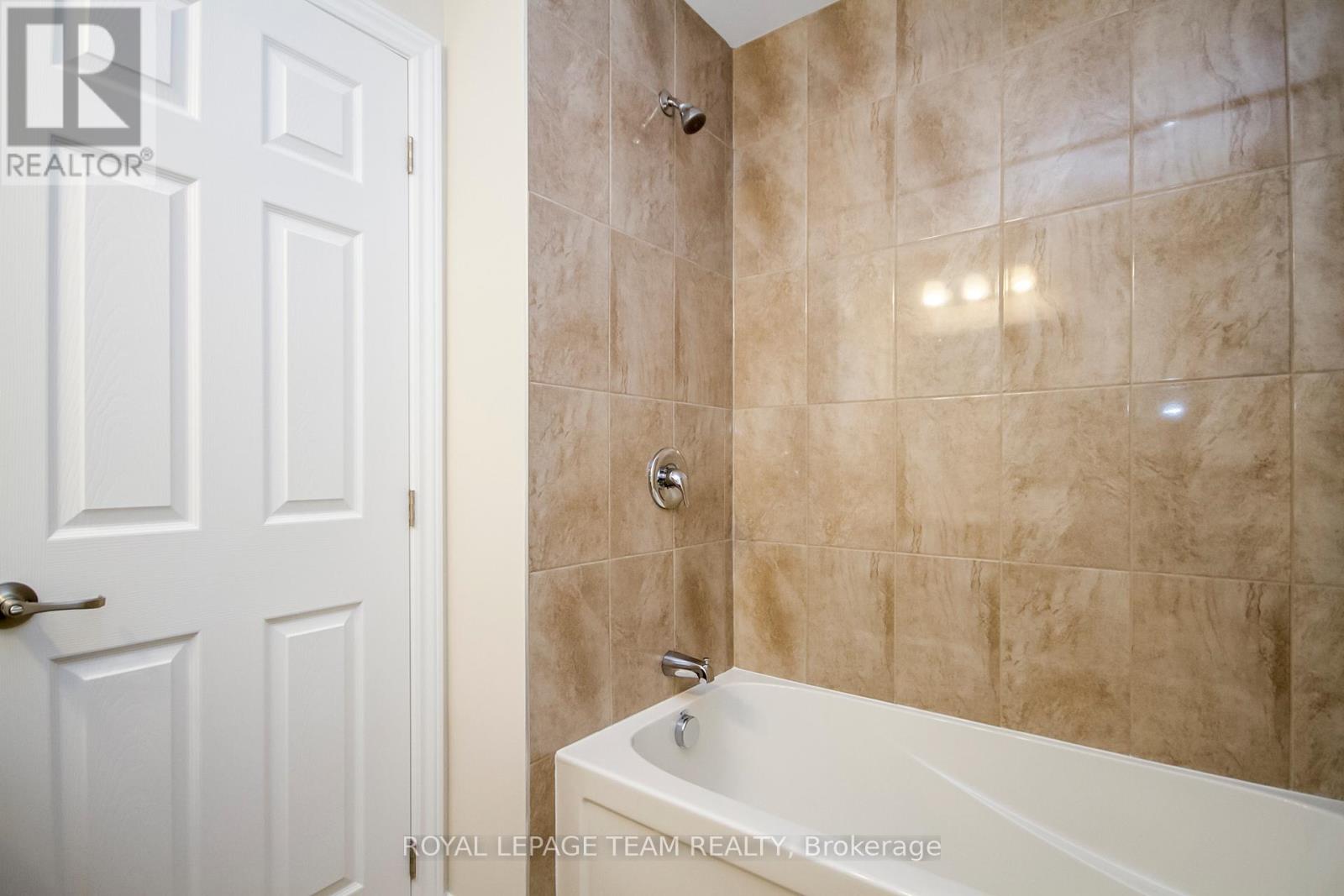 121 Santolina Street, Ottawa, Ontario  K2S 0W8 - Photo 40 - X12918146