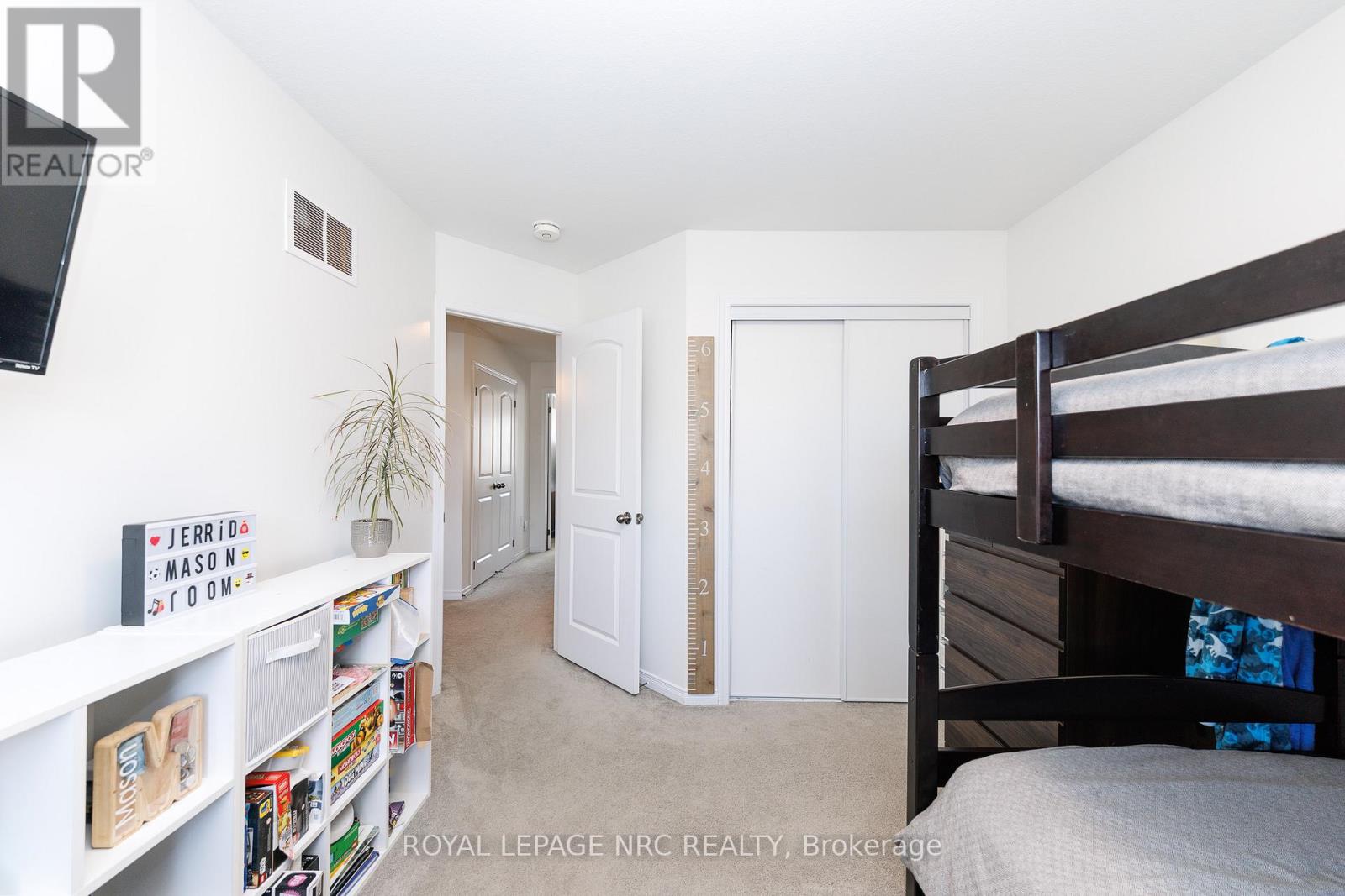 7794 White Pine Crescent, Niagara Falls, Ontario  L2H 3R4 - Photo 24 - X12918054