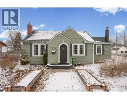 3396 WOODWARD BOULEVARD, Windsor, Ontario