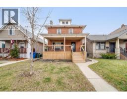 1511 HALL, Windsor, Ontario