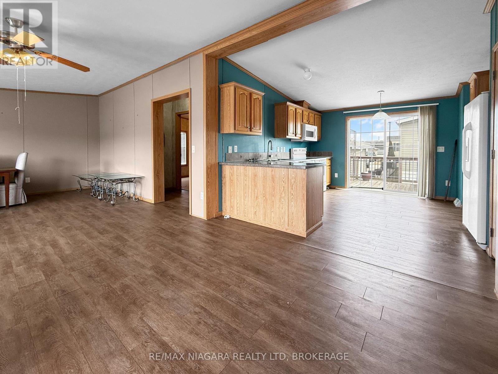 260 - 3033 Townline Road, Fort Erie, Ontario  L0S 1S1 - Photo 4 - X12609598