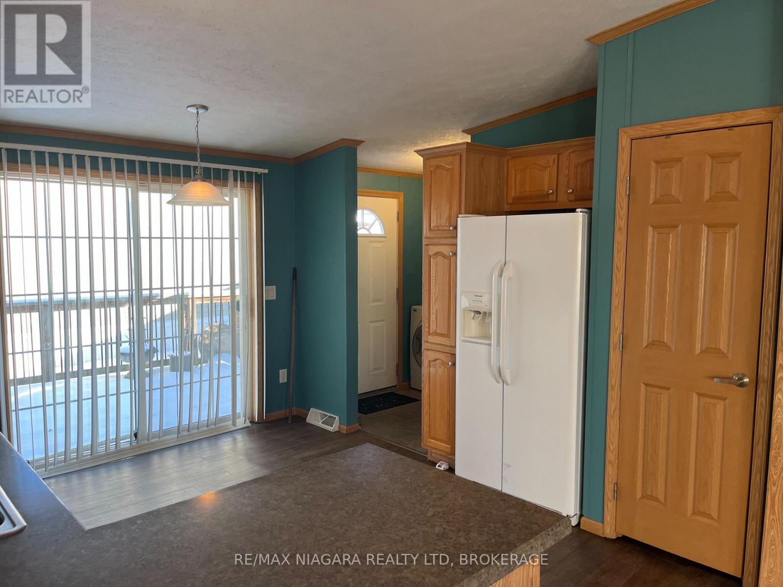 260 - 3033 Townline Road, Fort Erie, Ontario  L0S 1S1 - Photo 8 - X12609598