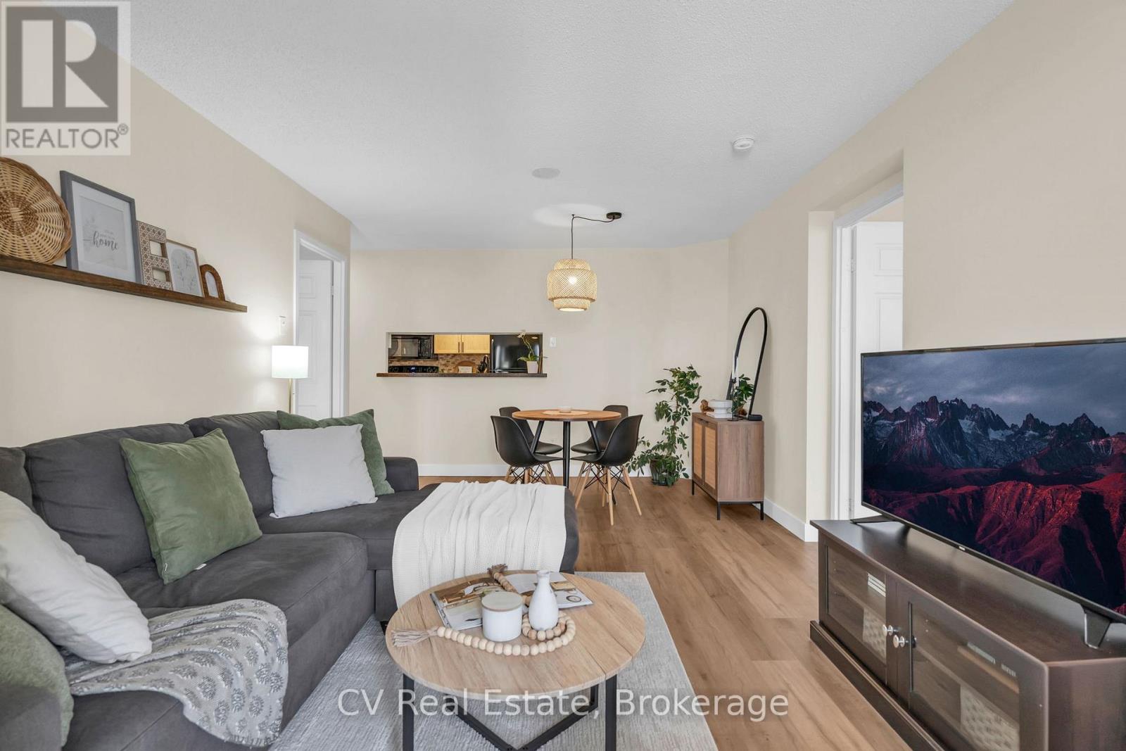 811 - 75 Ellen Street, Barrie, Ontario  L4N 7R6 - Photo 13 - S12918068