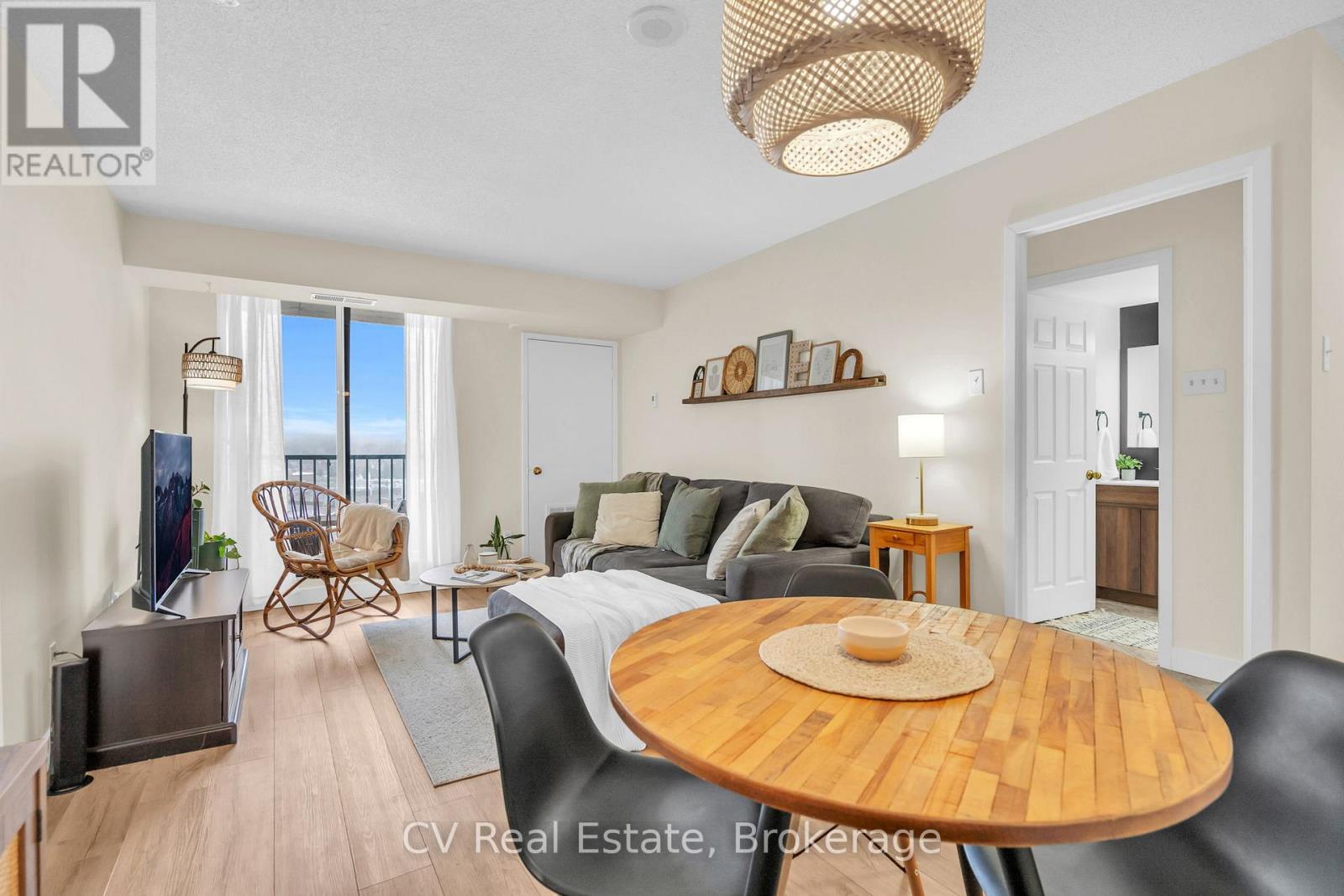 811 - 75 Ellen Street, Barrie, Ontario  L4N 7R6 - Photo 15 - S12918068