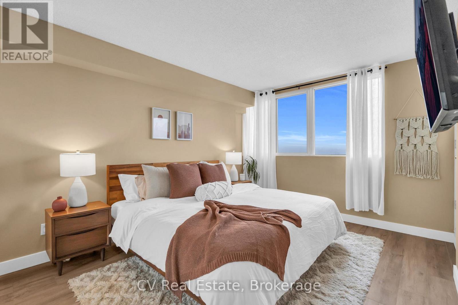 811 - 75 Ellen Street, Barrie, Ontario  L4N 7R6 - Photo 21 - S12918068