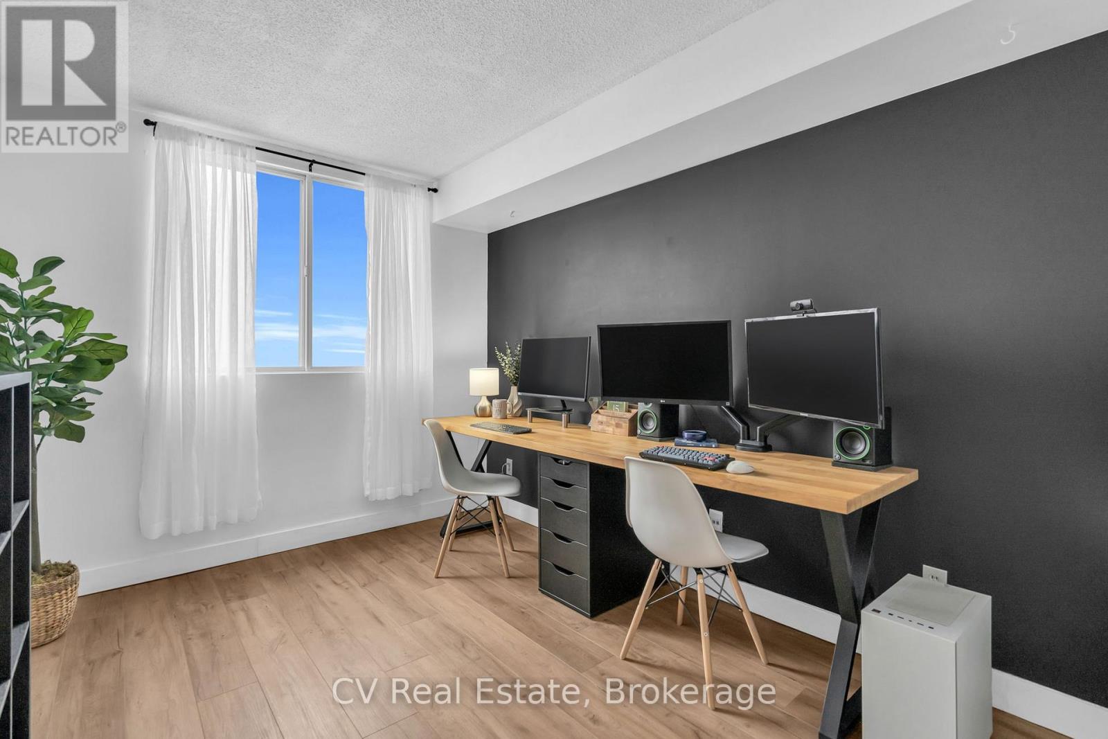 811 - 75 Ellen Street, Barrie, Ontario  L4N 7R6 - Photo 25 - S12918068