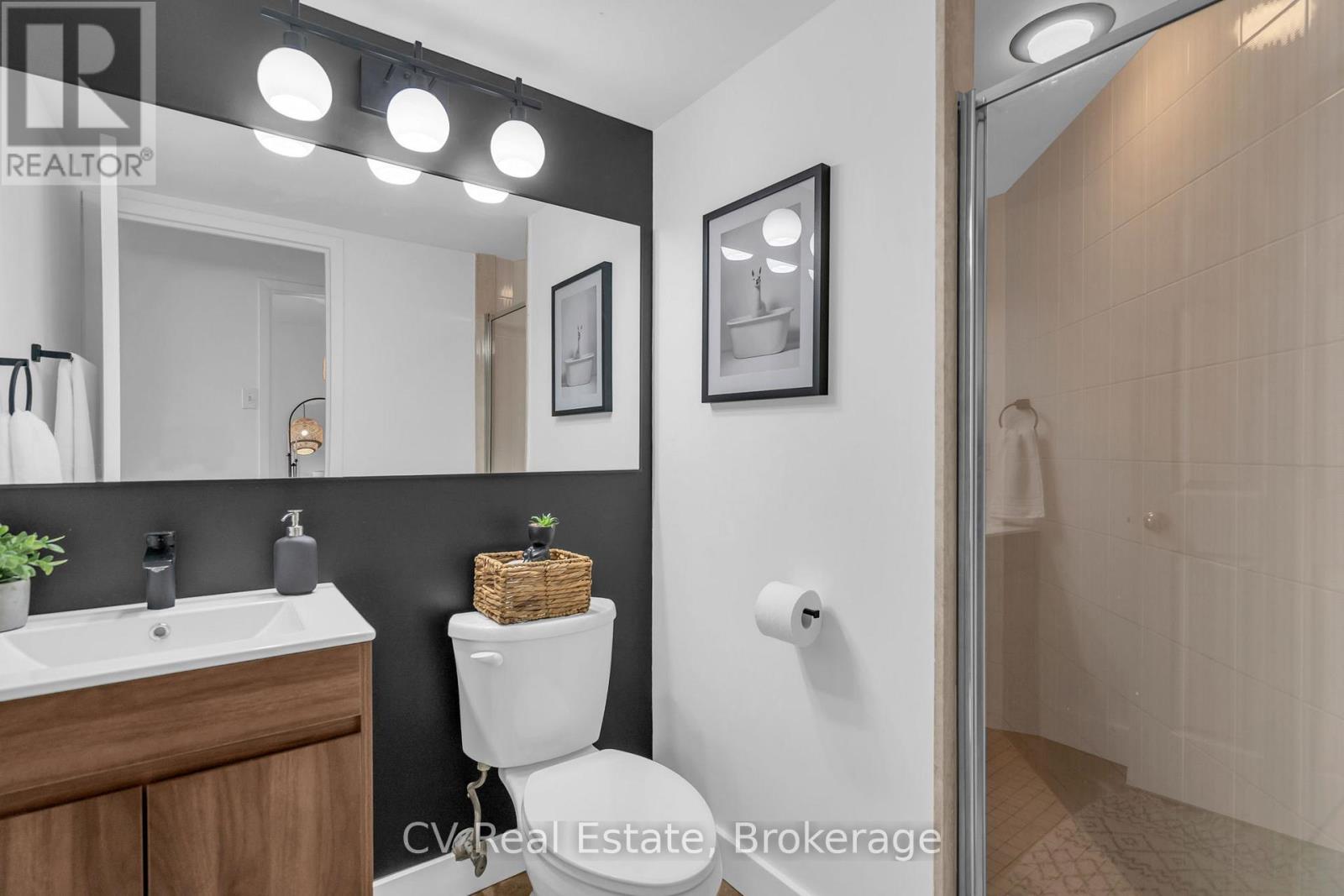 811 - 75 Ellen Street, Barrie, Ontario  L4N 7R6 - Photo 27 - S12918068