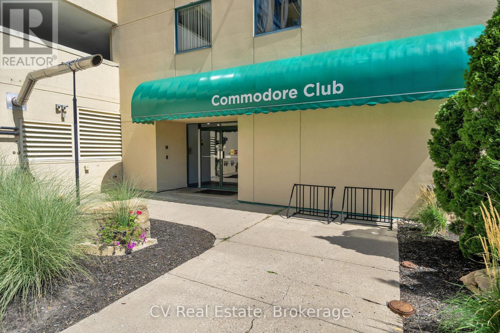 811 - 75 Ellen Street, Barrie, Ontario  L4N 7R6 - Photo 28 - S12918068