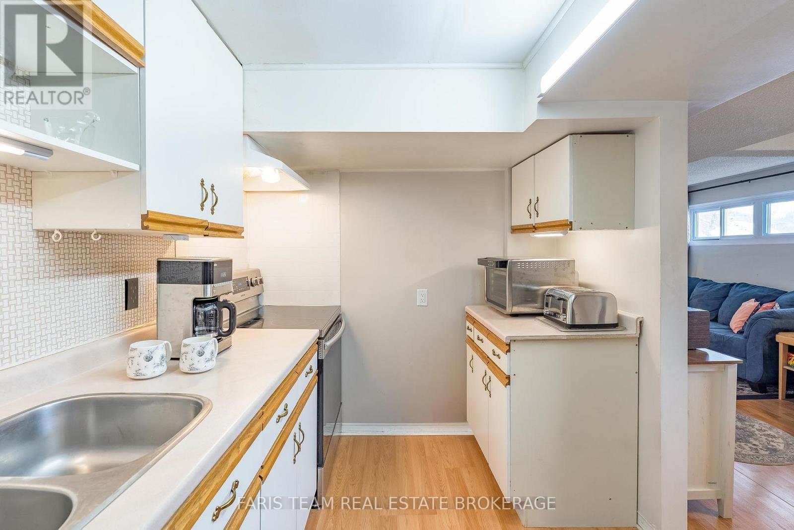 20 Indian Arrow Road, Barrie, Ontario  L4M 5G3 - Photo 25 - S12909306