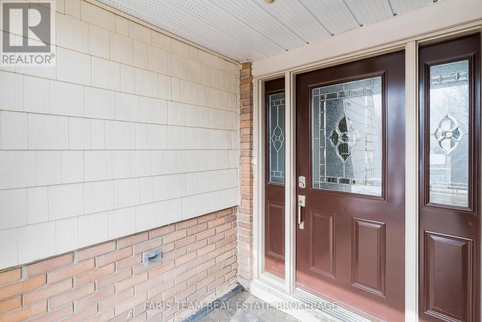 20 Indian Arrow Road, Barrie, Ontario  L4M 5G3 - Photo 6 - S12909306