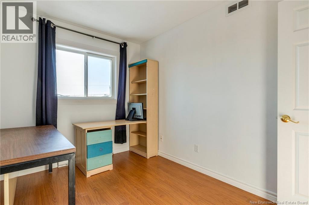 86 Lonsdale Drive, Moncton, New Brunswick  E1G 2H9 - Photo 24 - NB134022