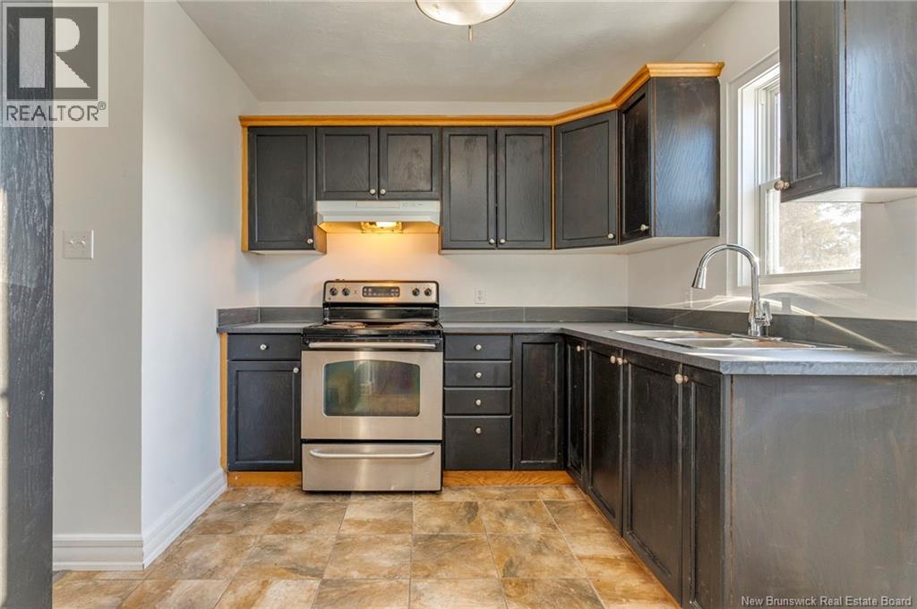 86 Lonsdale Drive, Moncton, New Brunswick  E1G 2H9 - Photo 12 - NB134022