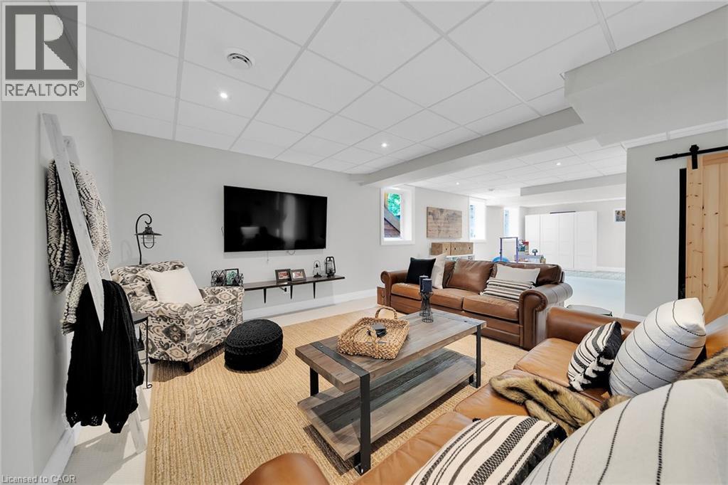 6 Vanderburgh Lane, Grimsby, Ontario  L3M 1P5 - Photo 39 - 40799514