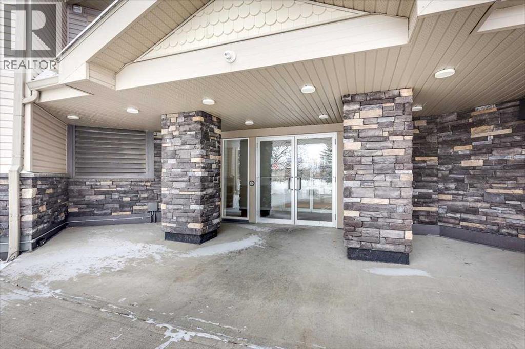 317, 60 Lawford, Red Deer, Alberta  T4R 3E9 - Photo 2 - A2295911