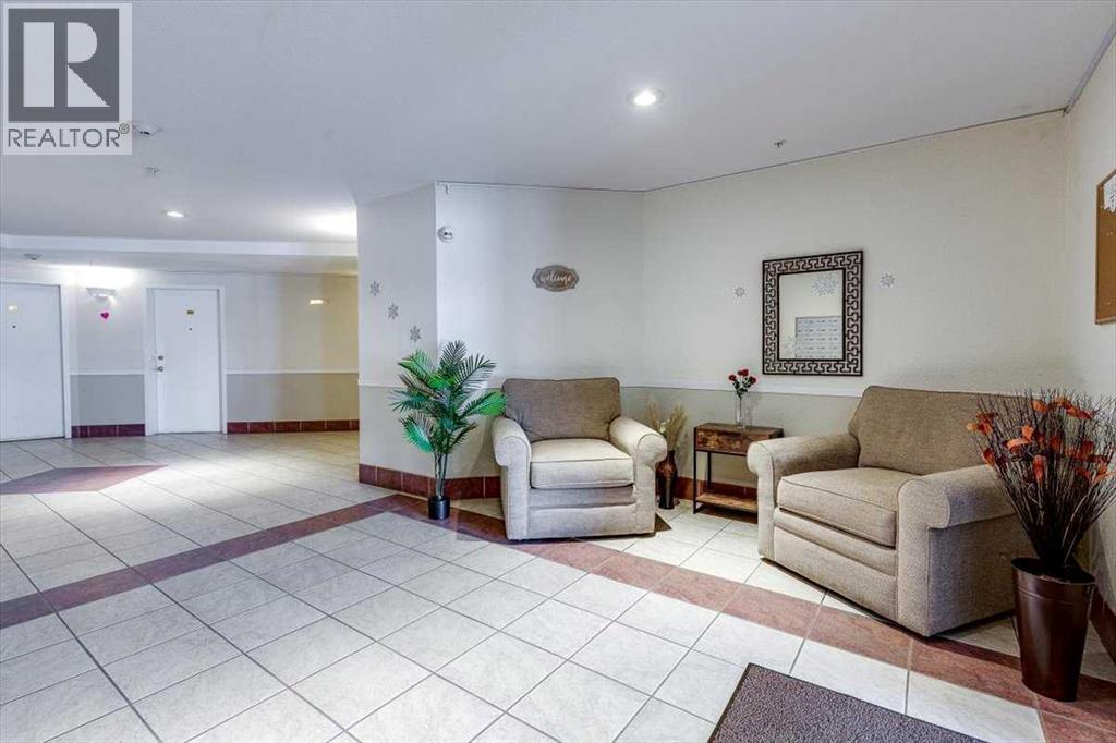 317, 60 Lawford, Red Deer, Alberta  T4R 3E9 - Photo 3 - A2295911