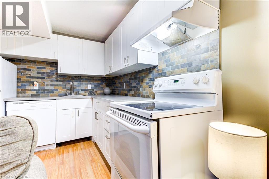 39 Karalee Crescent, Cambridge, Ontario  N3C 4H3 - Photo 34 - 40802357