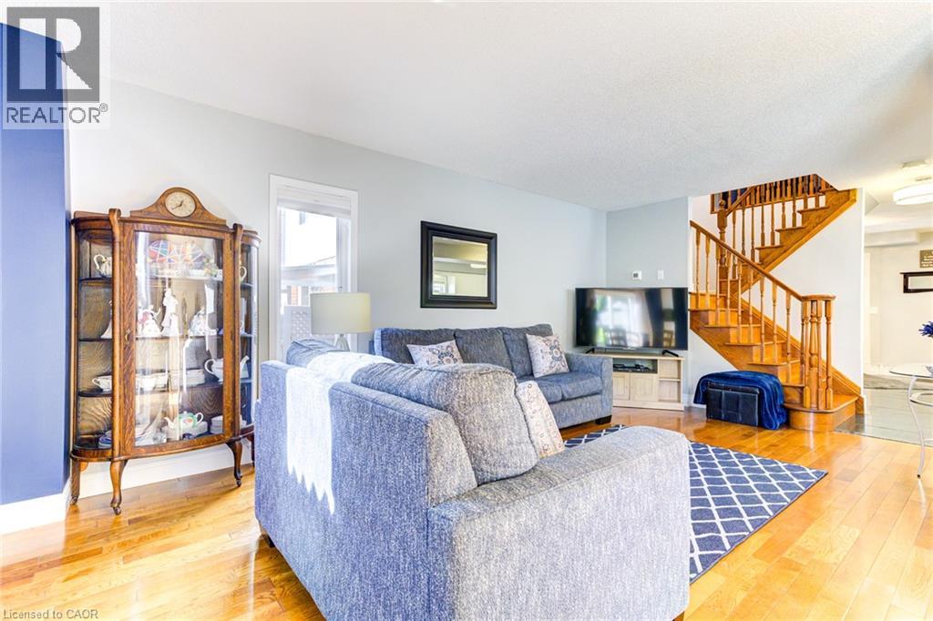 39 Karalee Crescent, Cambridge, Ontario  N3C 4H3 - Photo 10 - 40802357