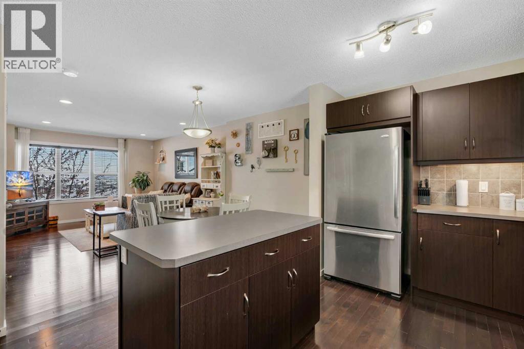 124 Panamount Way NW, Calgary, Alberta  T3K 0P7 - Photo 6 - A2296143