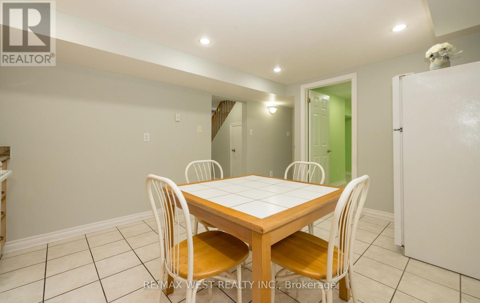 61 Stilecroft Drive, Toronto (York University Heights), Ontario  M3J 1A6 - Photo 41 - W12914552