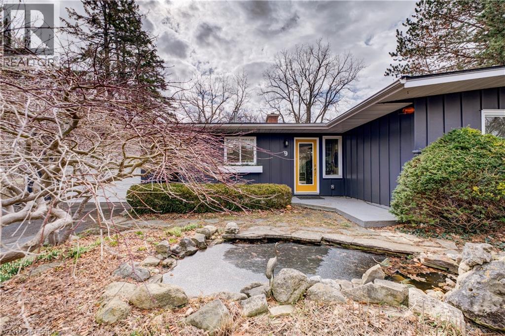 9 Summerhayes Crescent, Brantford, Ontario  N3R 5H9 - Photo 4 - 40810330