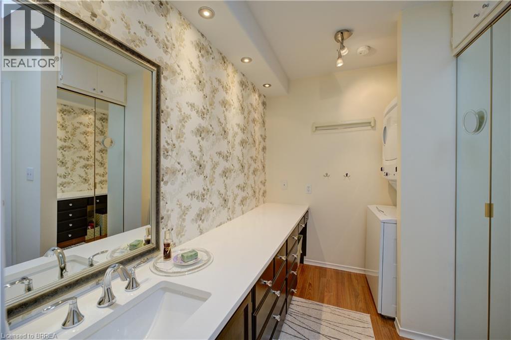 9 Summerhayes Crescent, Brantford, Ontario  N3R 5H9 - Photo 26 - 40810330