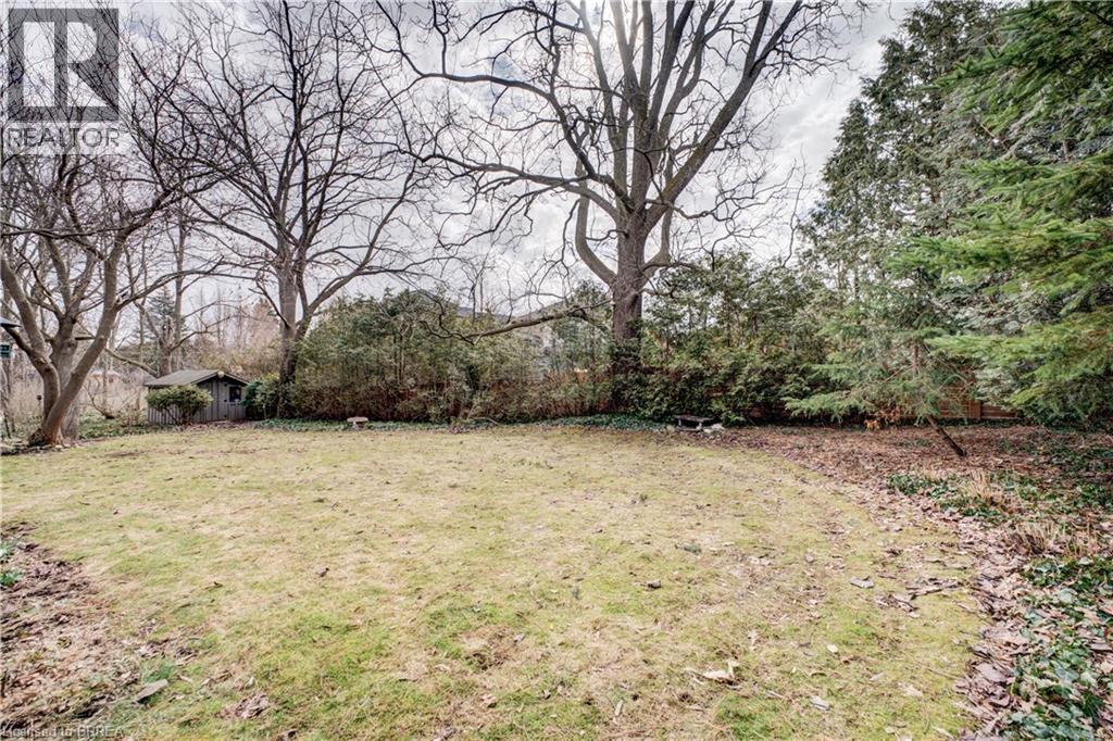 9 Summerhayes Crescent, Brantford, Ontario  N3R 5H9 - Photo 38 - 40810330