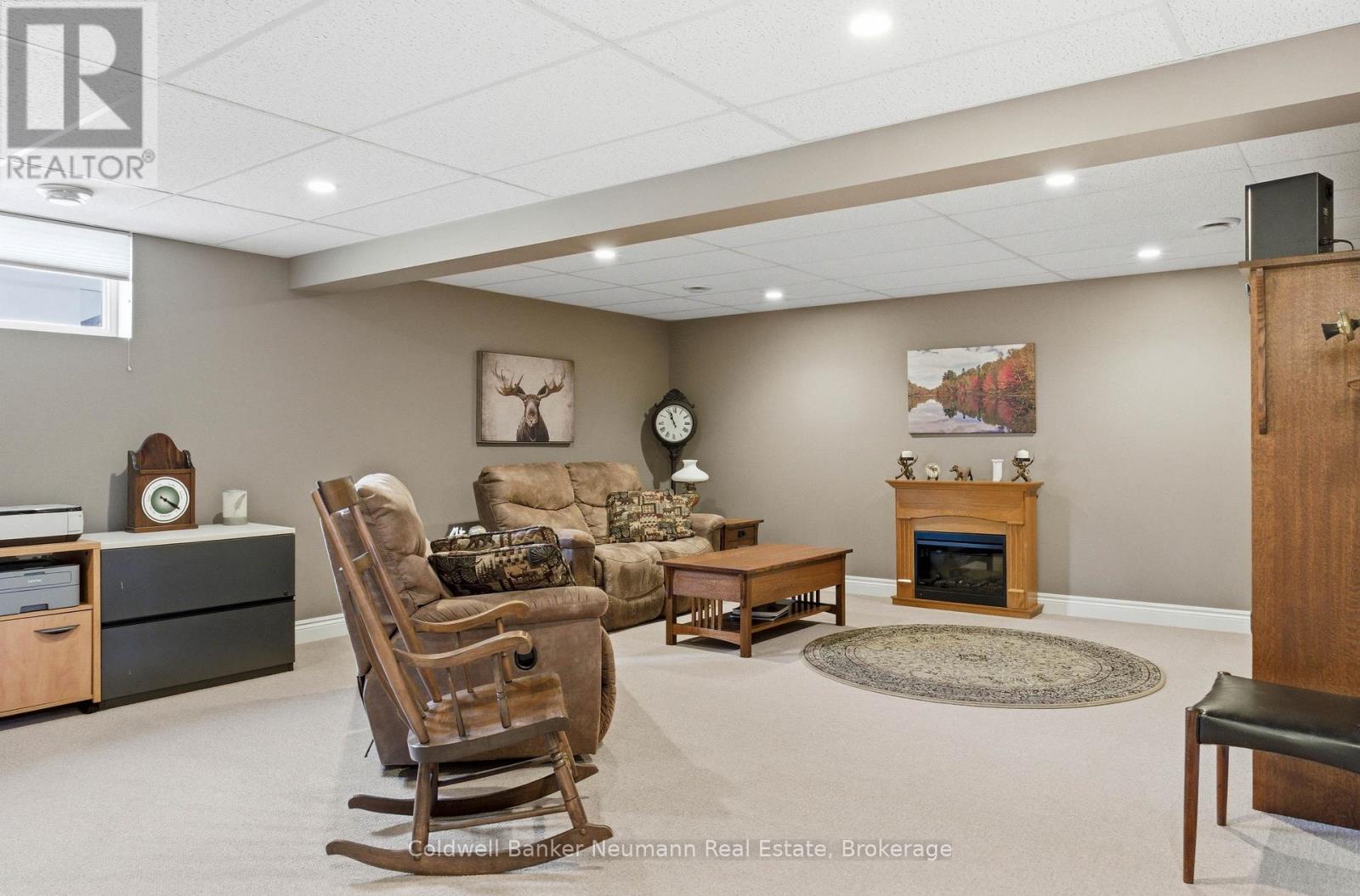 12 Brown Street S, Minto, Ontario  N0G 1M0 - Photo 30 - X12918044