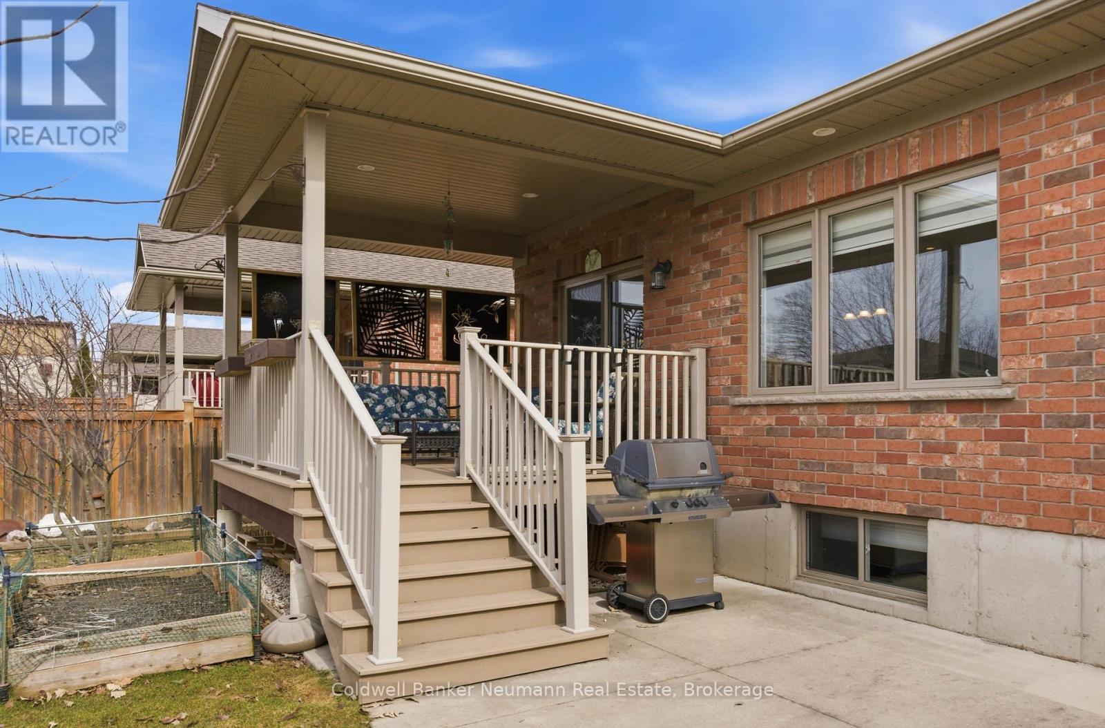 12 Brown Street S, Minto, Ontario  N0G 1M0 - Photo 35 - X12918044